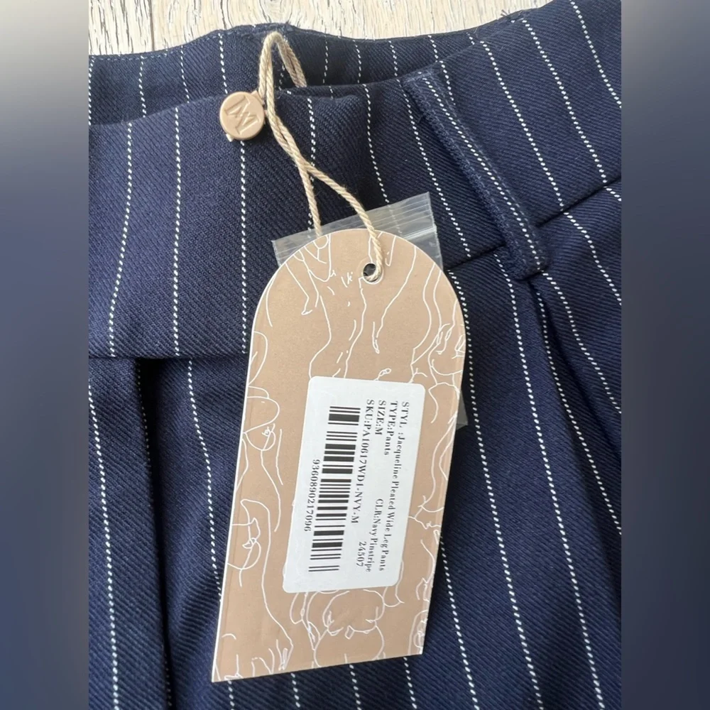 NWT Meshki “Jacqueline” Navy Pinstripe Wide-Leg Pants - Picture 14 of 16